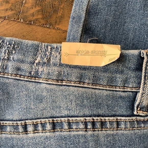 Banjara tuxedo raw hem ankle skinny jeans - Picture 8 of 11